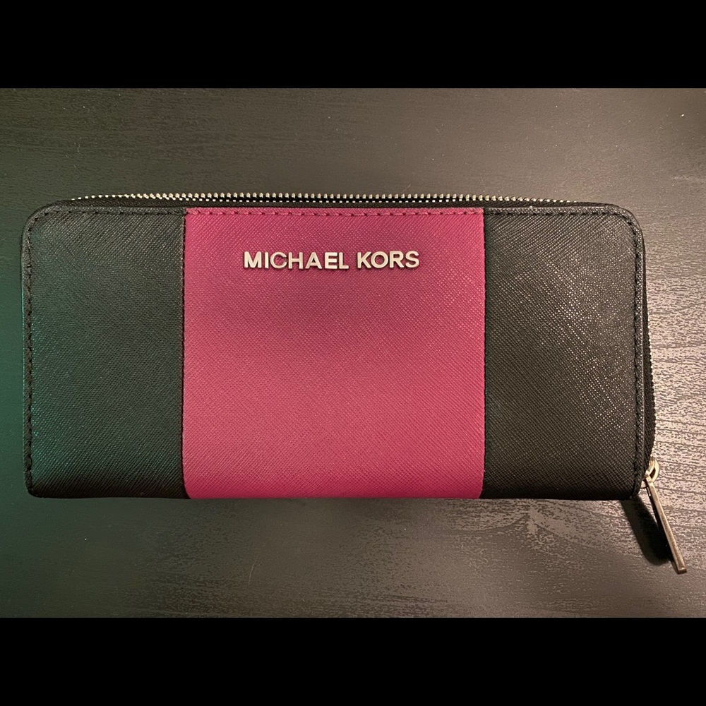 Michael Kors wallet